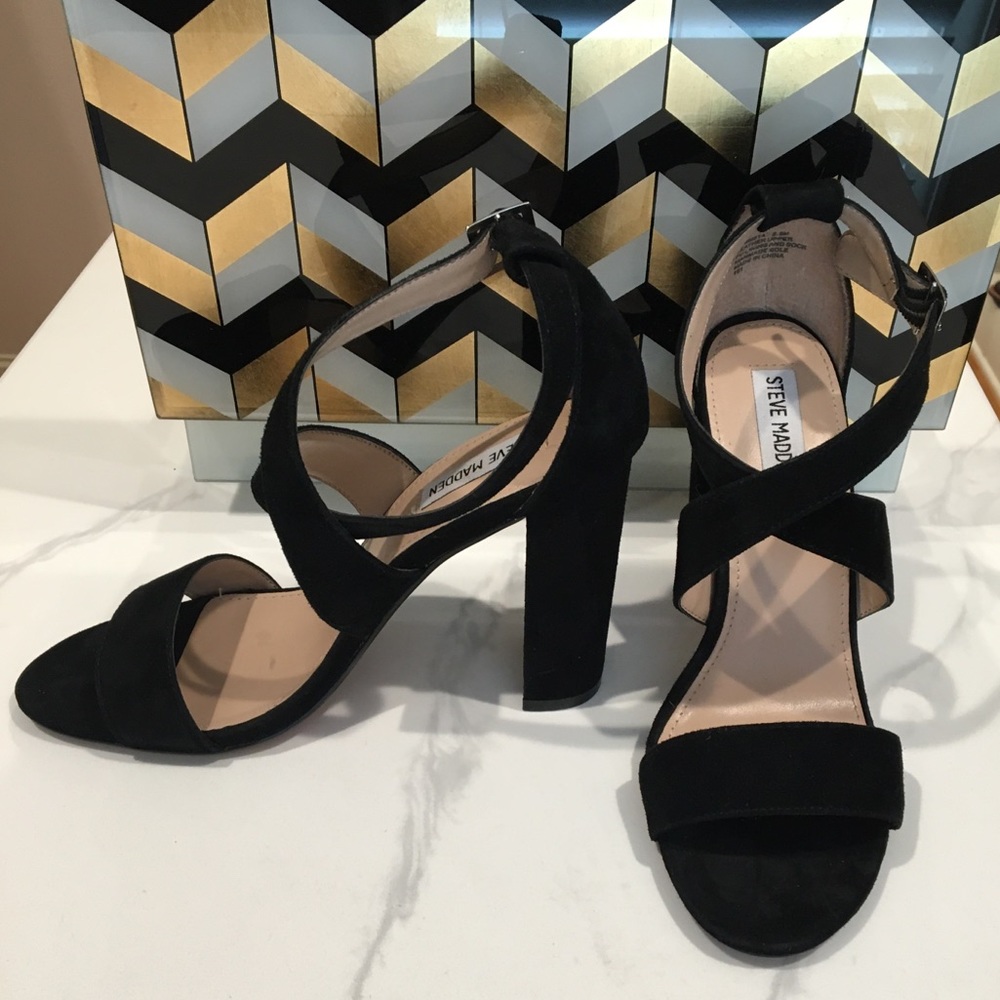 Steve Madden Black “Christa” heels